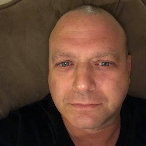 Meet your Posher, Robert - Picture 1 of 1